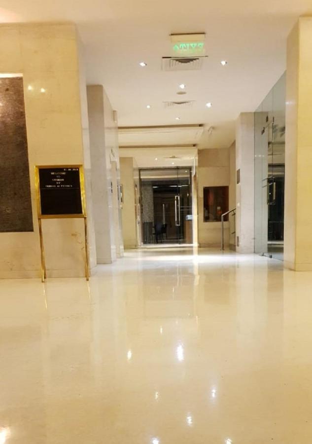 Udman Hotel Panchshila Park Nova Deli Exterior foto