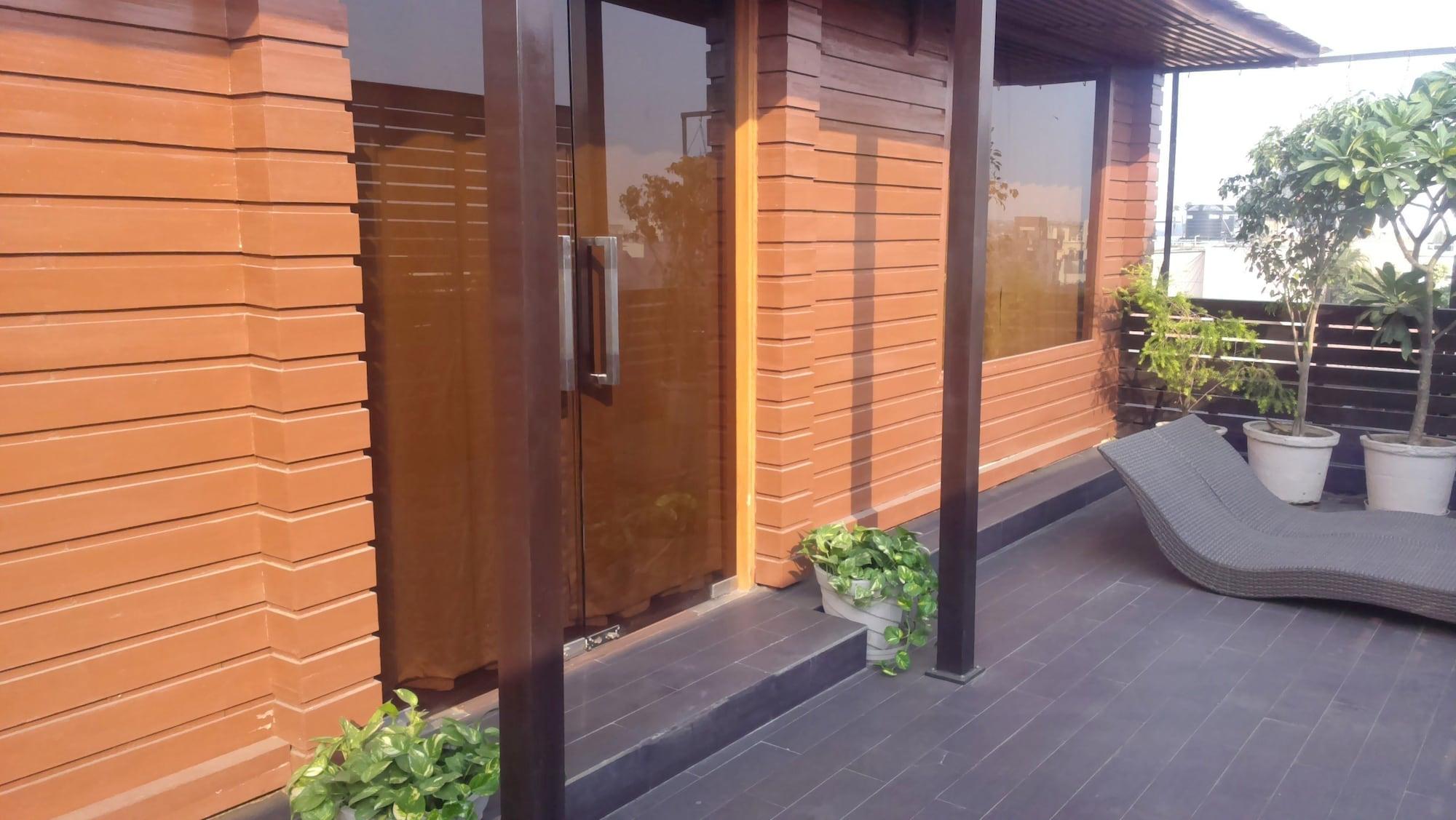 Udman Hotel Panchshila Park Nova Deli Exterior foto